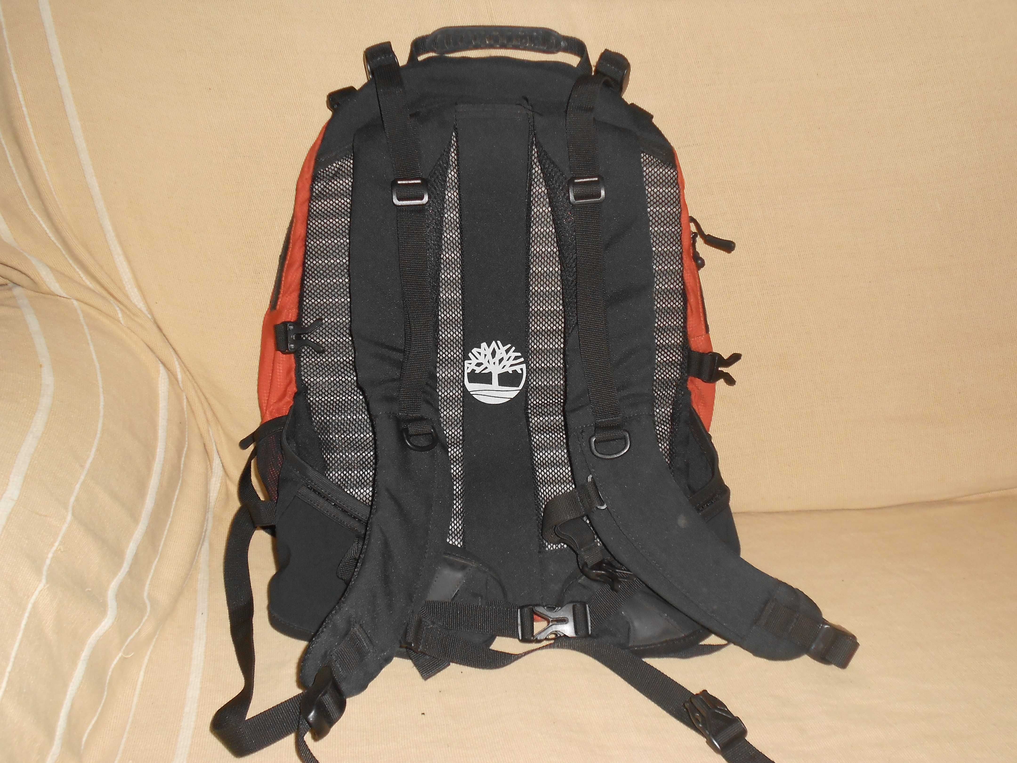 Mochila Timberland trekking impermeavel boa qualidade
