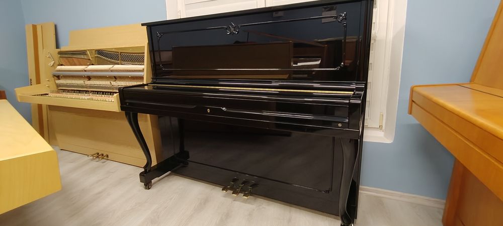 Pianino Bergmann 121