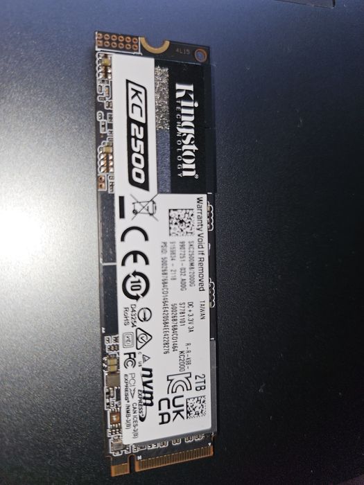 Диск SSD M2 Kingston 2Tb skc2500m82000g
