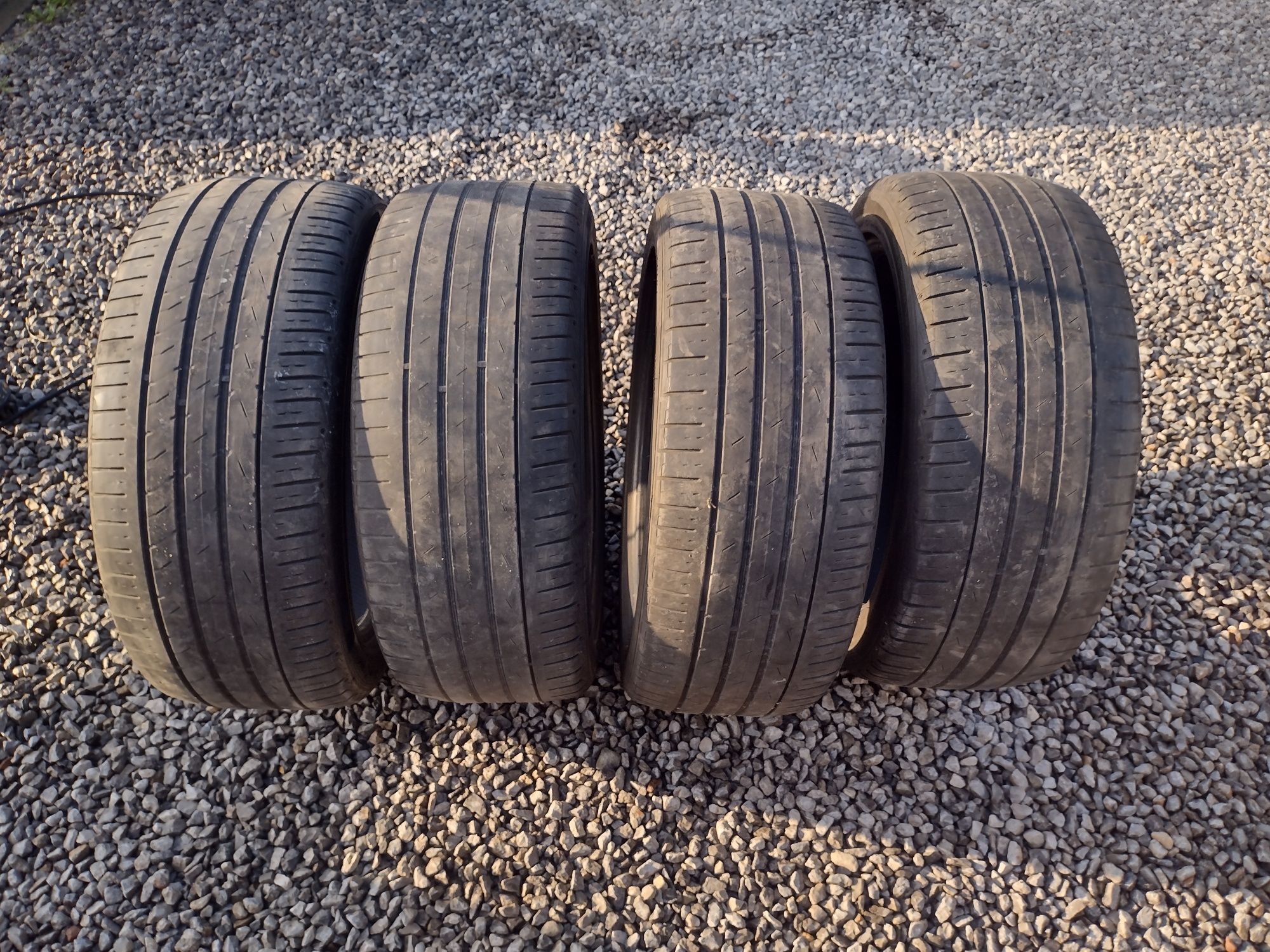 Opony hankook Ventus S1 evo 2 Suv 245/45 R19