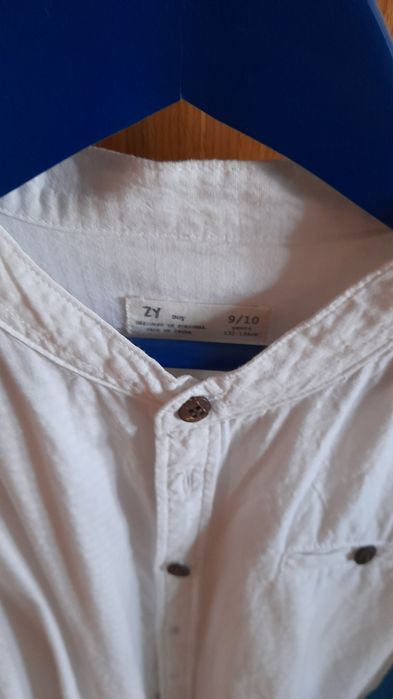 Camisa branca para rapaz