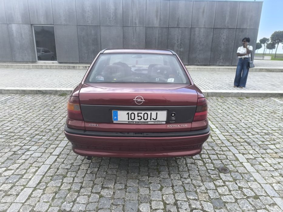 Opel Astra 1.7 turbo (Motor Isuzu)