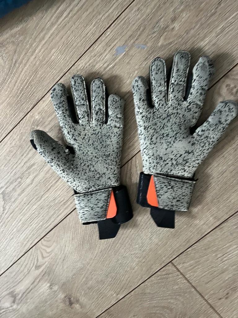 Rękawice bramkarskie Uhlsport Speed Contact SuperGrip+
