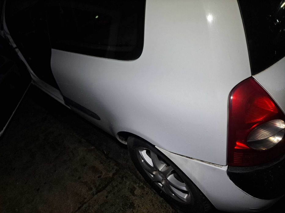 Clio 2 para peças