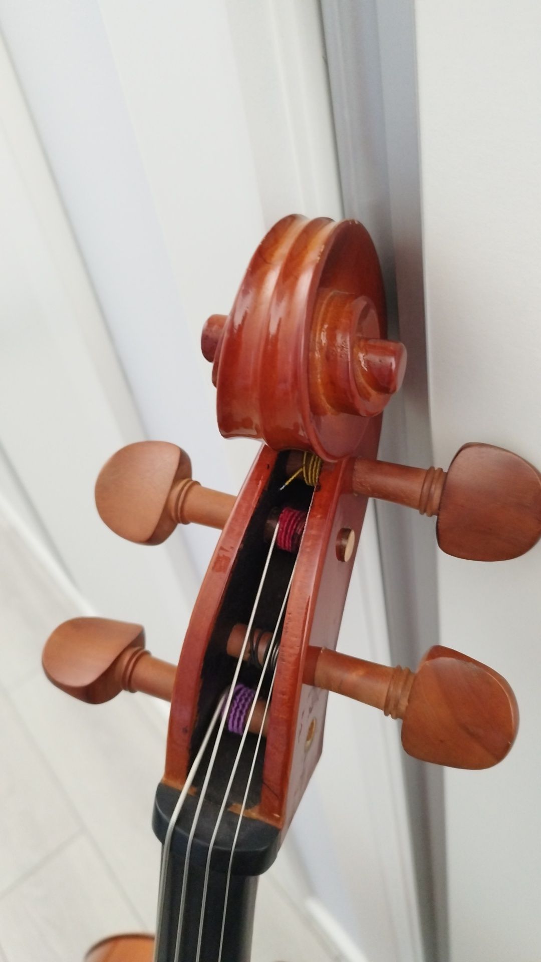 Violoncelo 3/4 Marca Gara