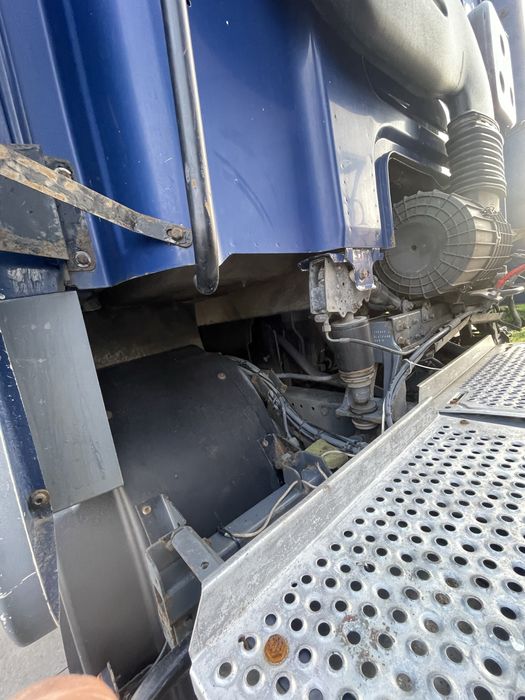 Авто DAF CF 85.430