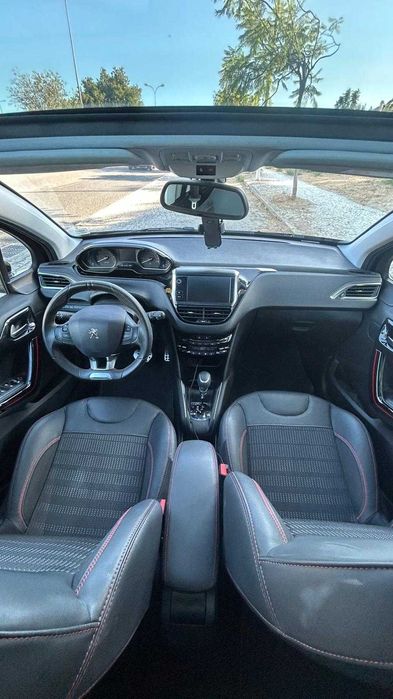 Peugeot 208 1.2 PureTech GT Line EAT6 - Impecável