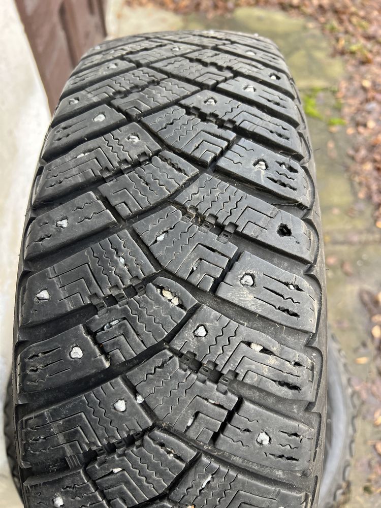 175/65R14 Goodyear ultragrip