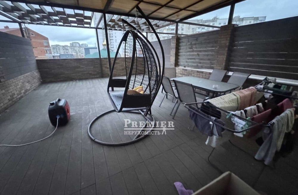 Продам однокімнатну квартиру з власною терассою 25кв.м