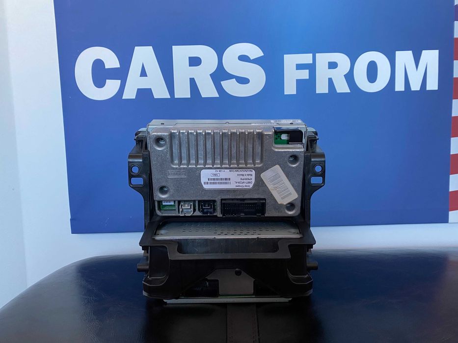 Радио панель главный монитор Ford Focus Sony 2013 Titanium