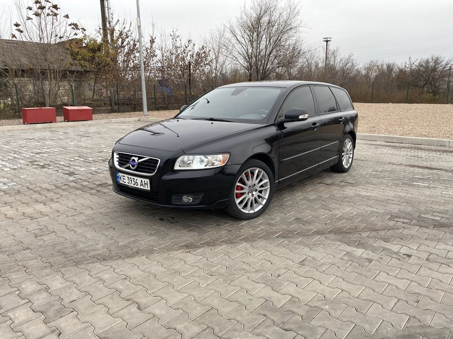 Volvo v50 1,6D2 2011