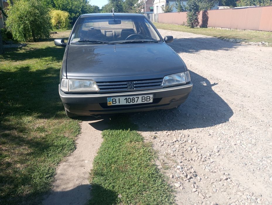 Пежо 405 на ходу