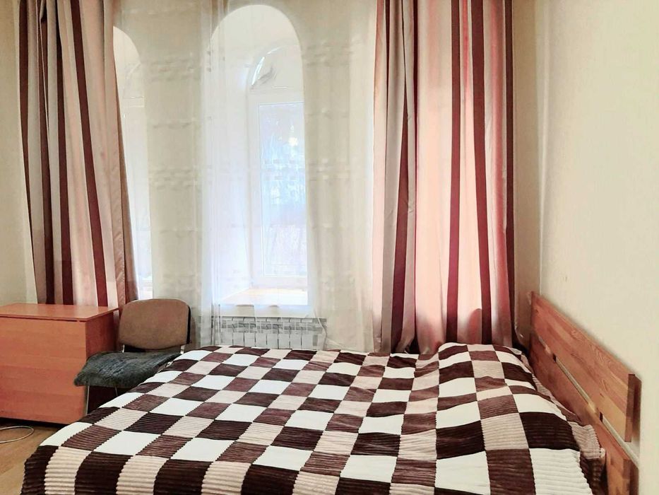 Центр!Затишна ізольована студія.Реальна ціна.