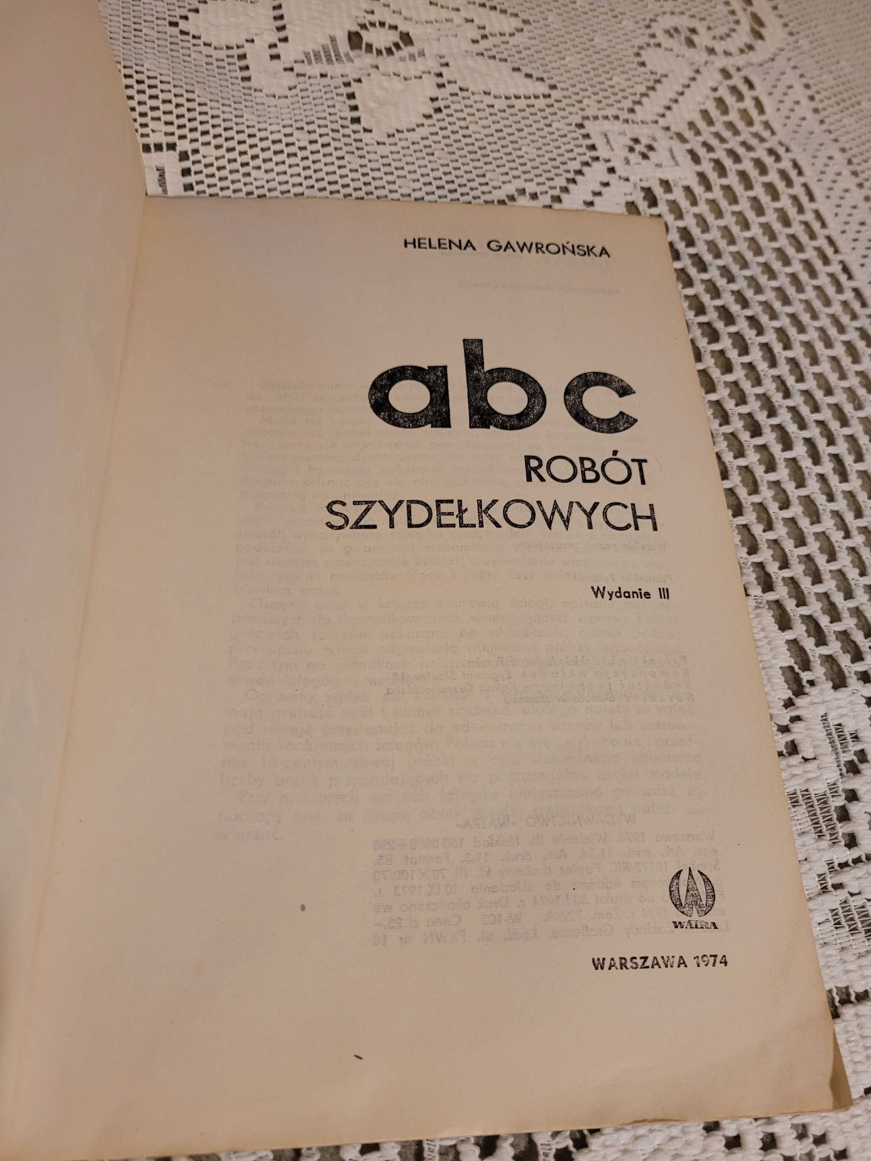 Książka: "Abc robót szydełkowych "