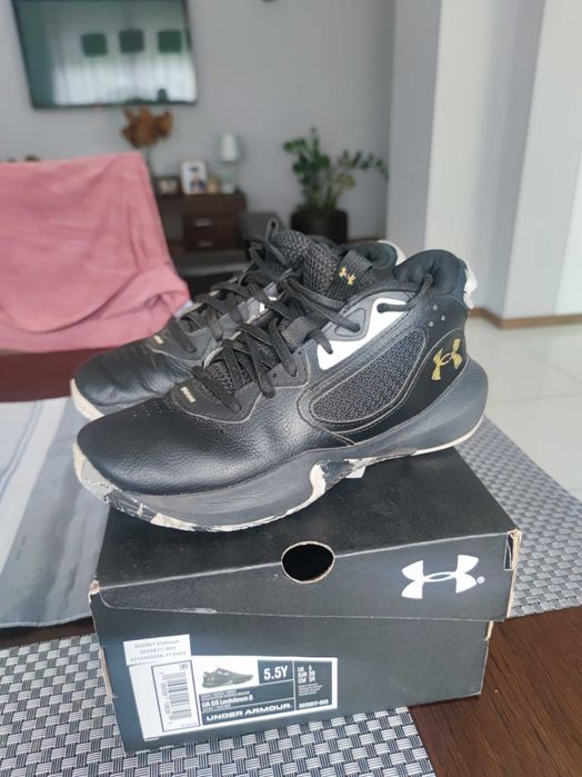 Buty do koszykówki Under Armour 38