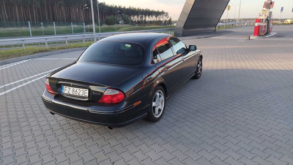 Jaguar S type 4.0 V8 - CZARNY
