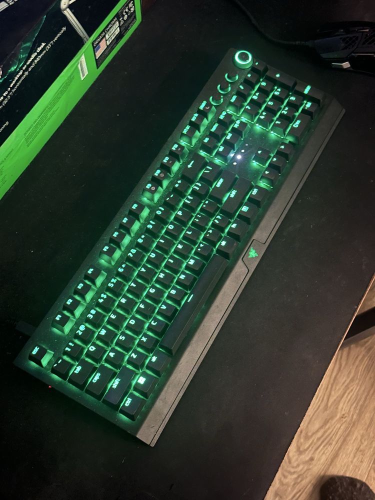 Klawiatura Razer Blackwidow V3 Pro Wireless Yellow Switch