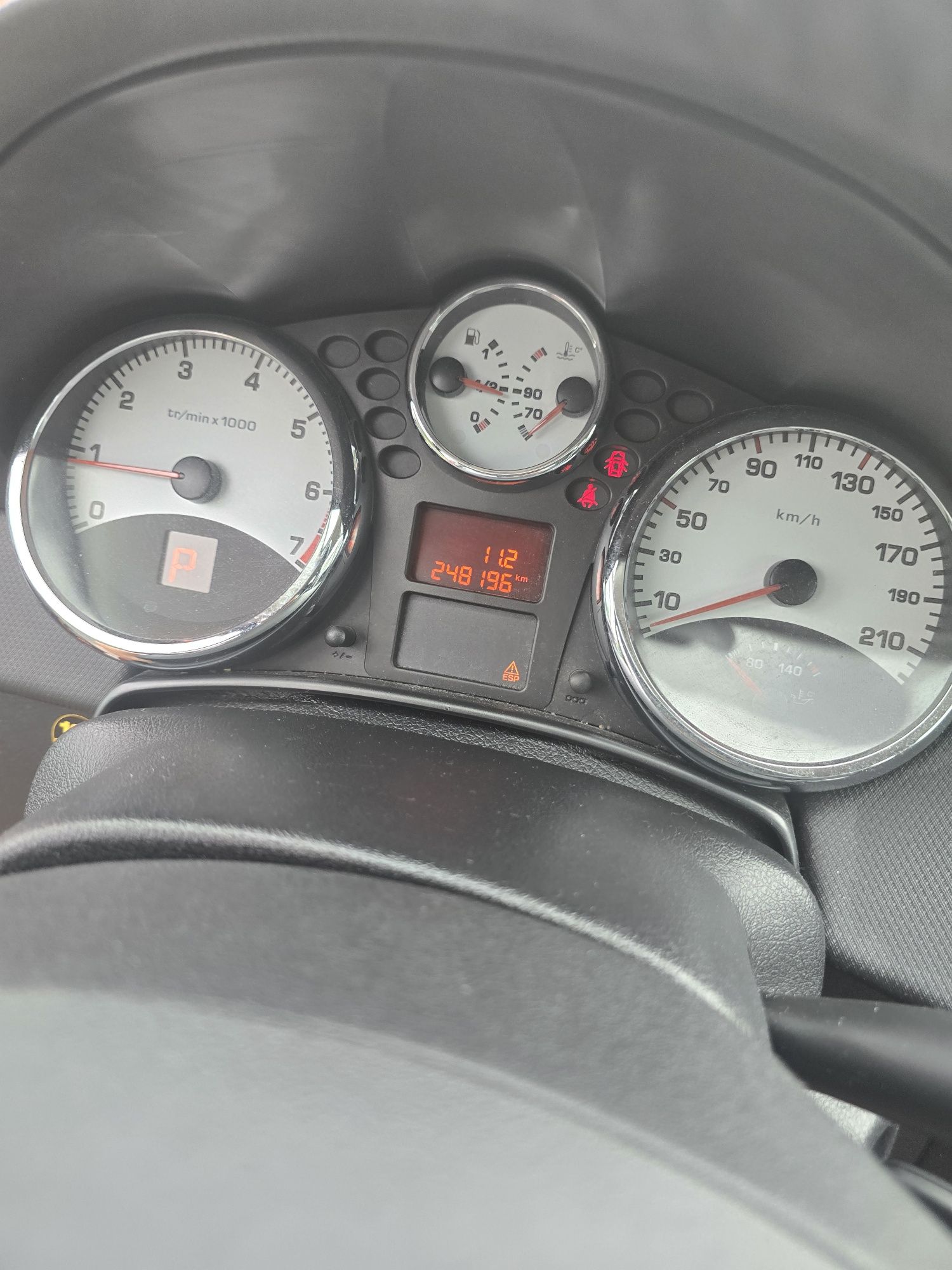 Peugeot 207 benzyna + gaz skrzynia biegów automatyczna