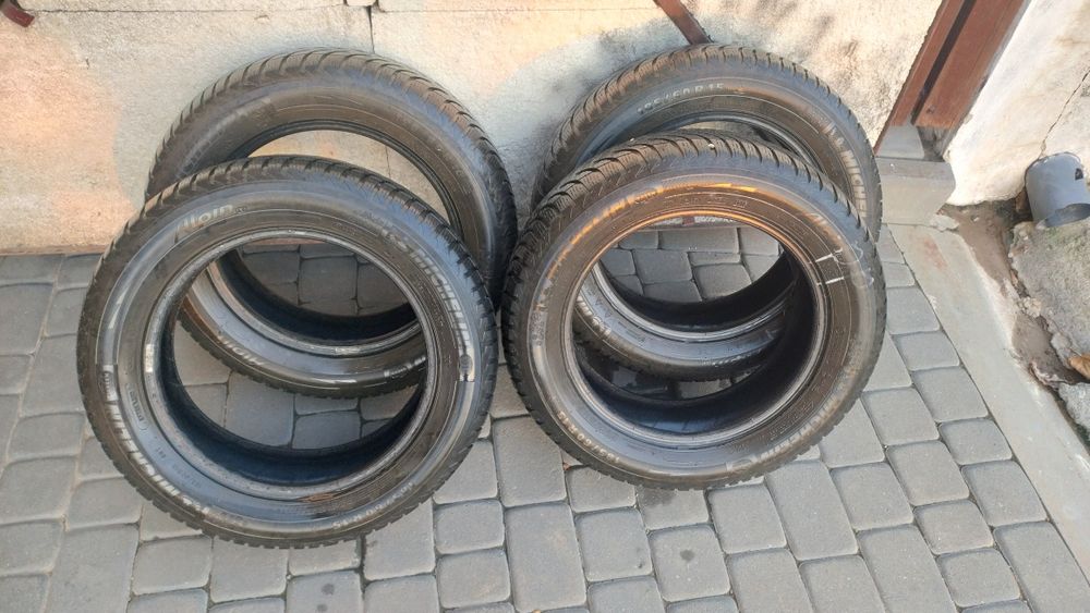 4x Opony zimowe Michelin Alpin A4 185/60 R15