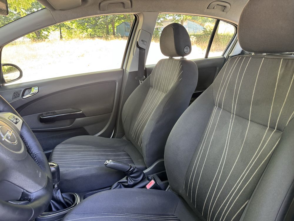 Opel corsa D 1.3CDTi 2008