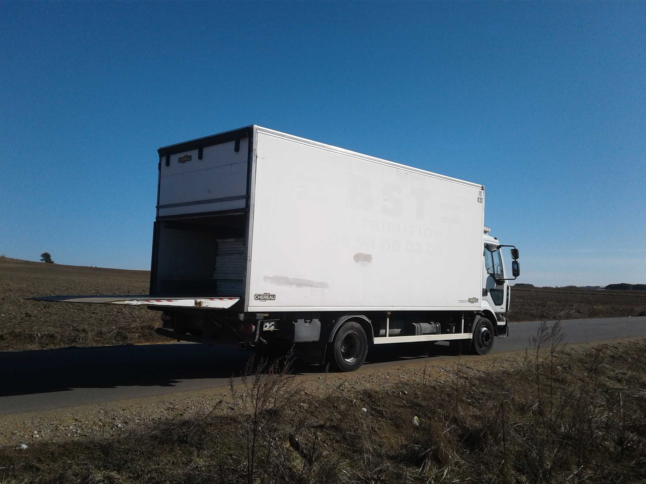 RENAULT MIDLUM  Chłodnia ,kontener