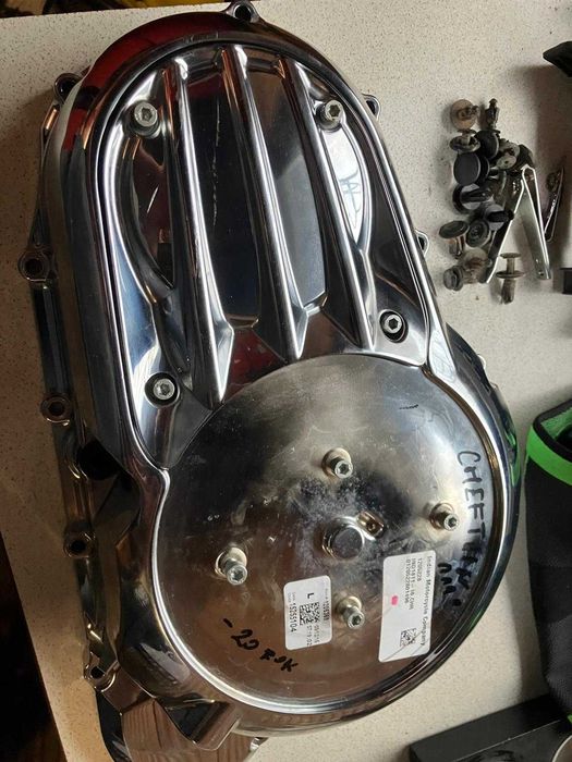 Indian Cheftain 111 obudowa sprzęgła