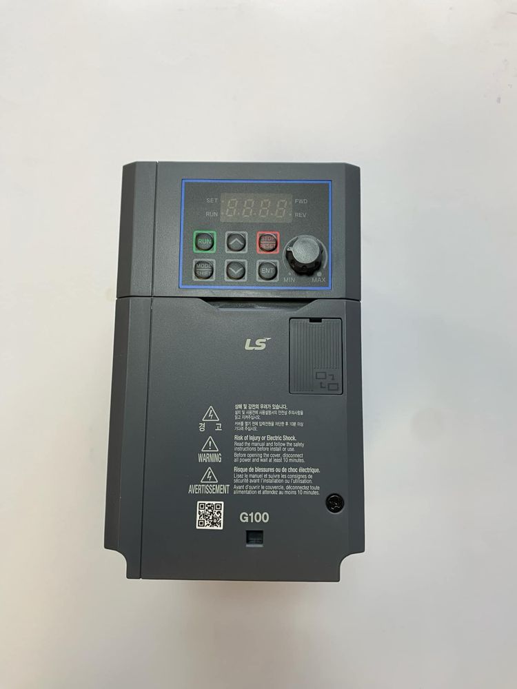 Falownik G100 LV0015G100-4EOFN 1,5 kW 4.0A zasilanie 3x400V AC LG