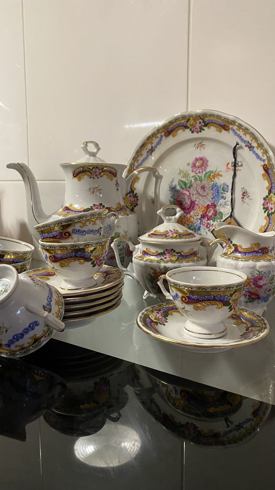 Conjunto de café Limoges + prato de bolo com talheres