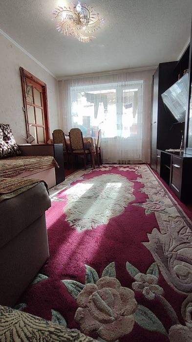 Продаж 3 кім кв з АО В.Петріва (Богунія)