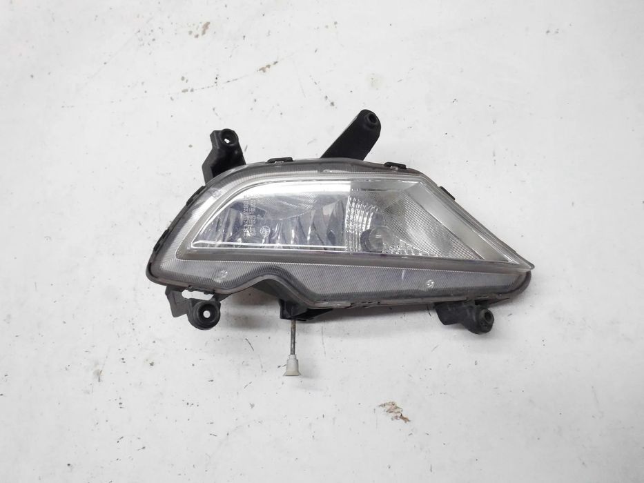 HALOGEN DO JAZDY DZIENNEJ DRL HYUNDAI I20 II 2016r. PRAWY ORYGINAŁ