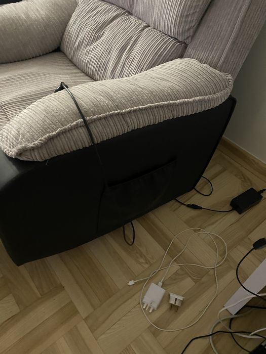 Fotel rozkladany i tez na rece