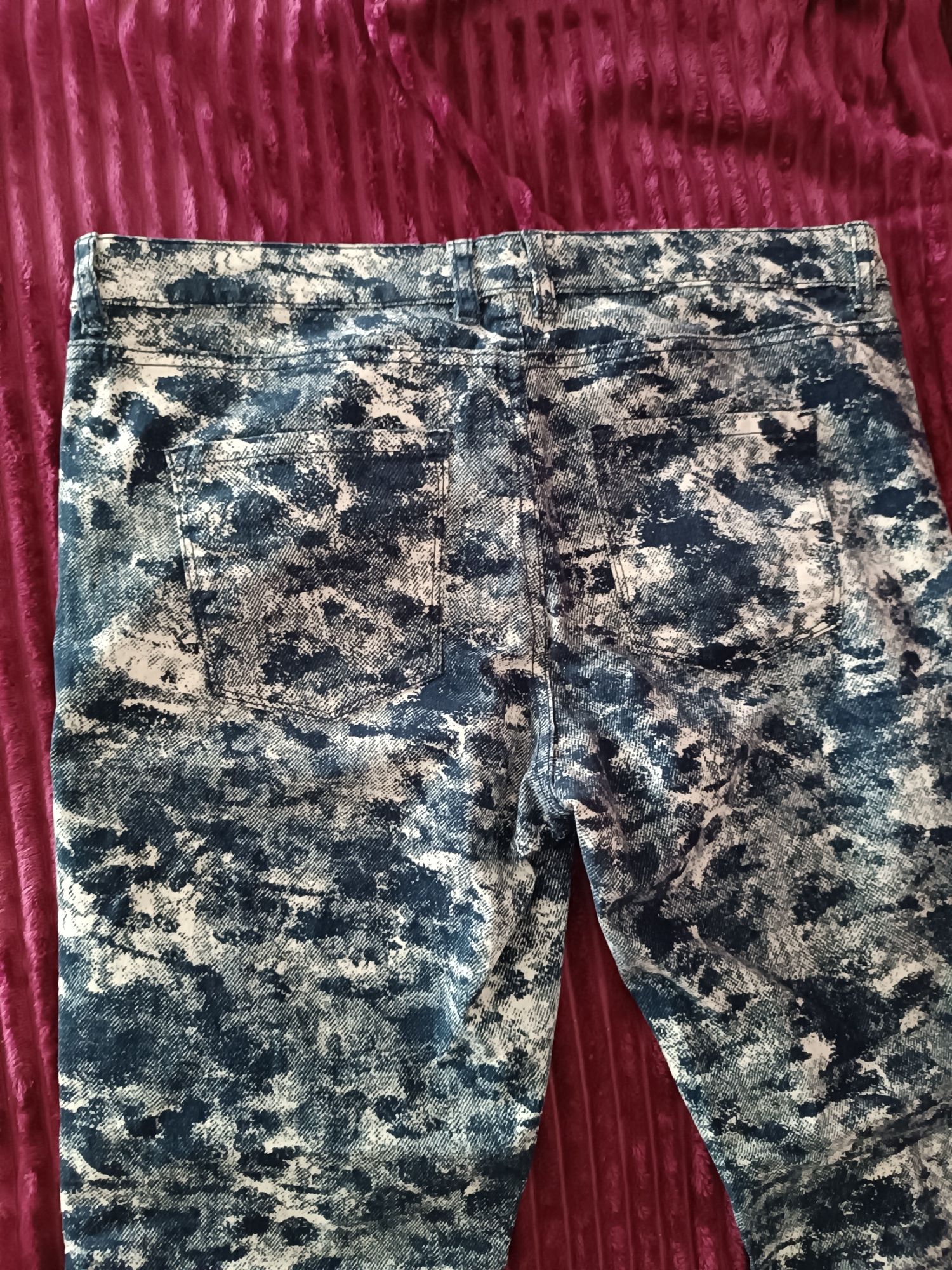 Женские джинсы slim fit 38-40 евро