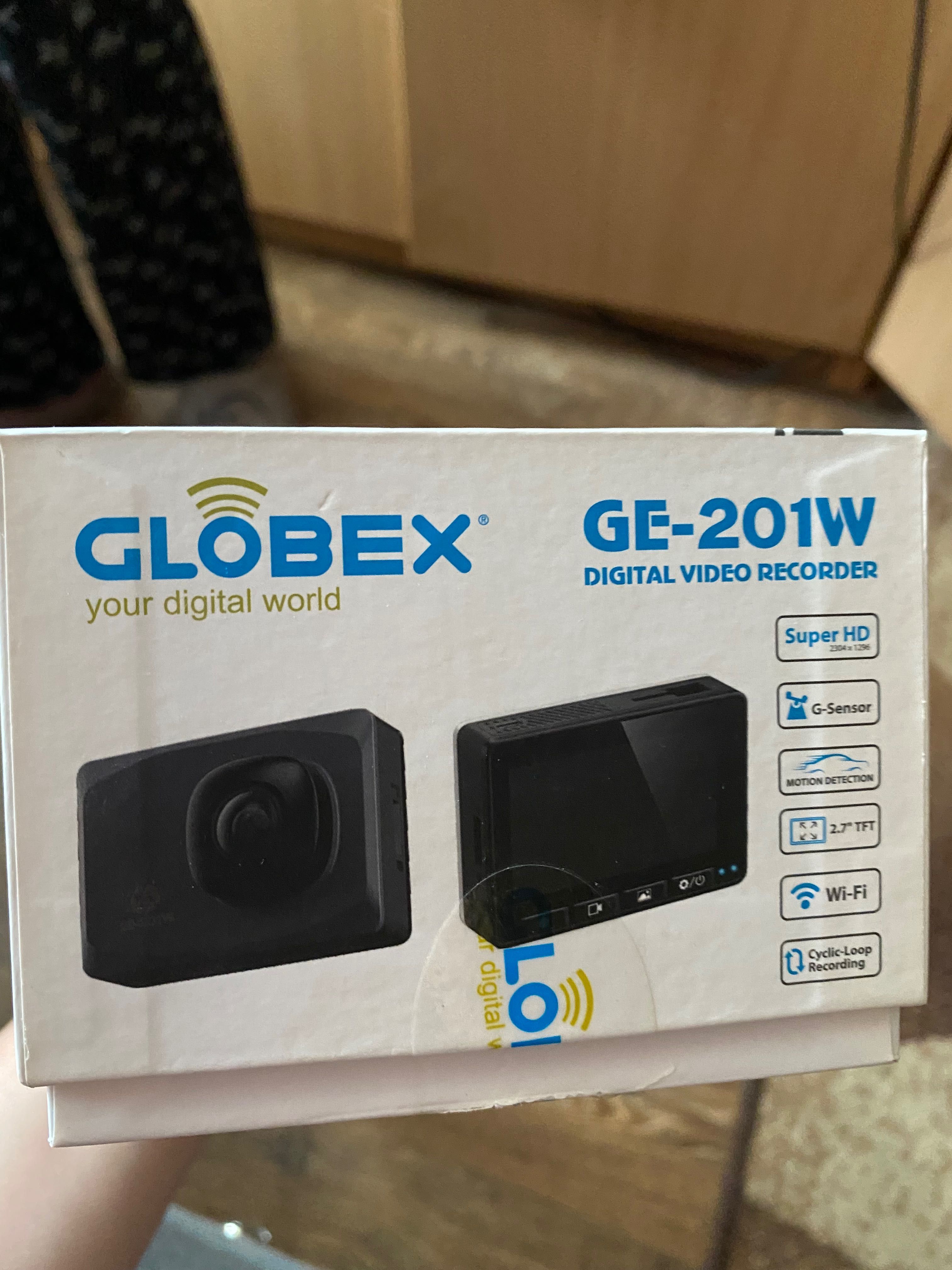 Відеореєстратор  Globex GE-201W новий