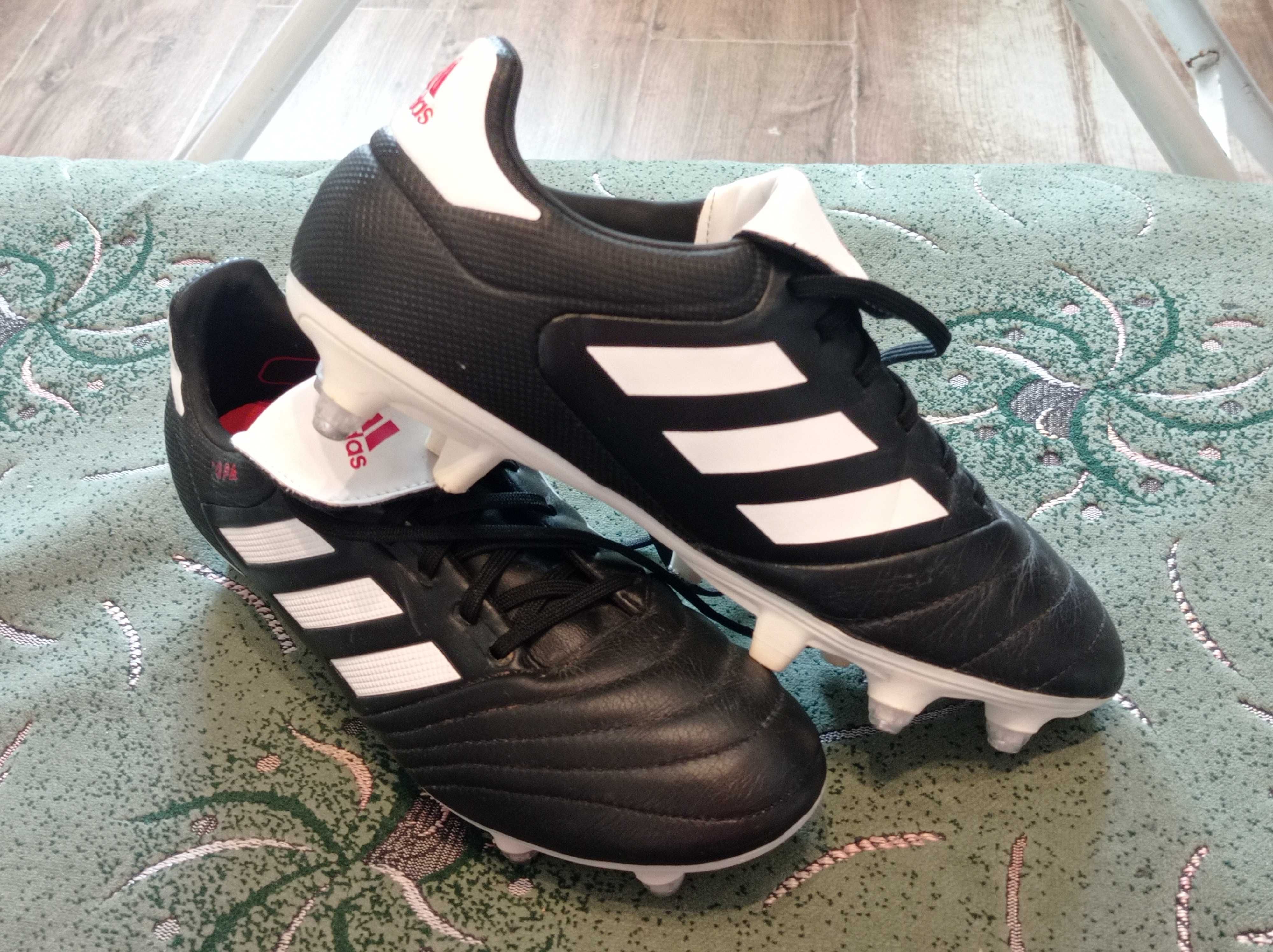 Копочки/гібриди кожаные Adidas Copa оригинал размер-42 стелька- 26,5см
