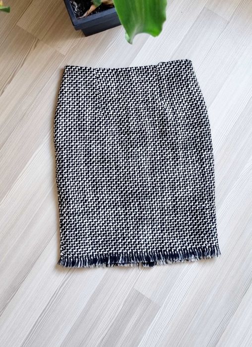 Теплая твидовая юбка из 100% шерсти бренда Guava шерстяная