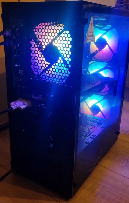 KOMPUTER GAMINGOWY – XEON E5 + GTX 1080  moc do pracy i do gier