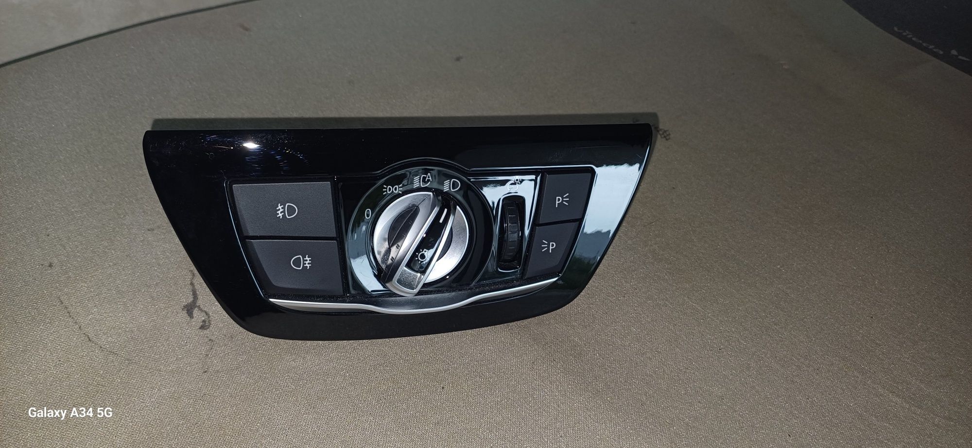 Panel włącznik świateł bmw 5 g30 g31