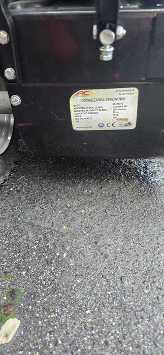 Odśnieżarka spalinowa z napędem NAC ZLST651Q