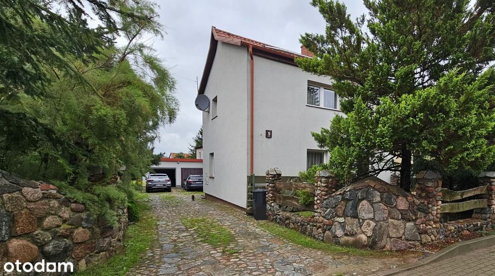 Dom z duszą w spokojnej okolicy – idealny dla rodziny