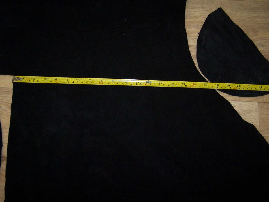 Шматочки (обрізки) шкіри натуральної