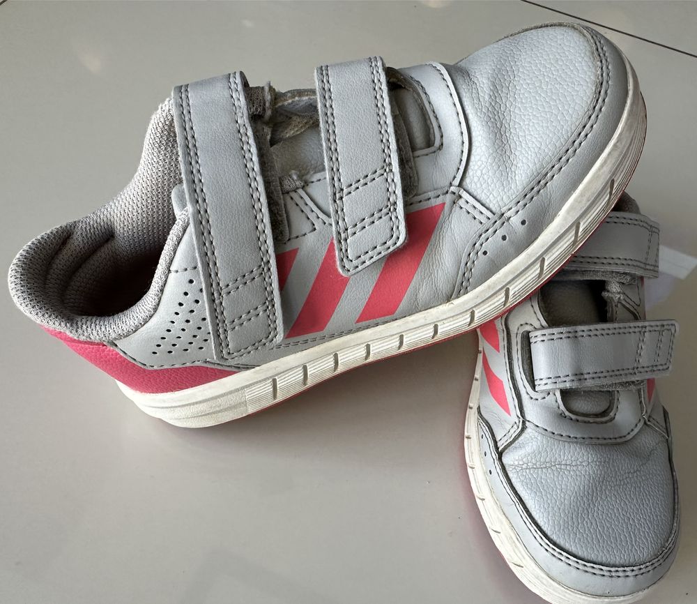 Adidasy r29(19cm) stan bardzo dobry