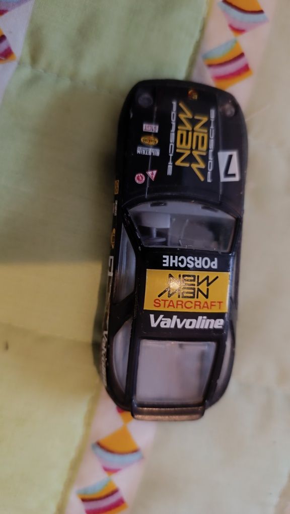 Carros de coleção escala 1:43