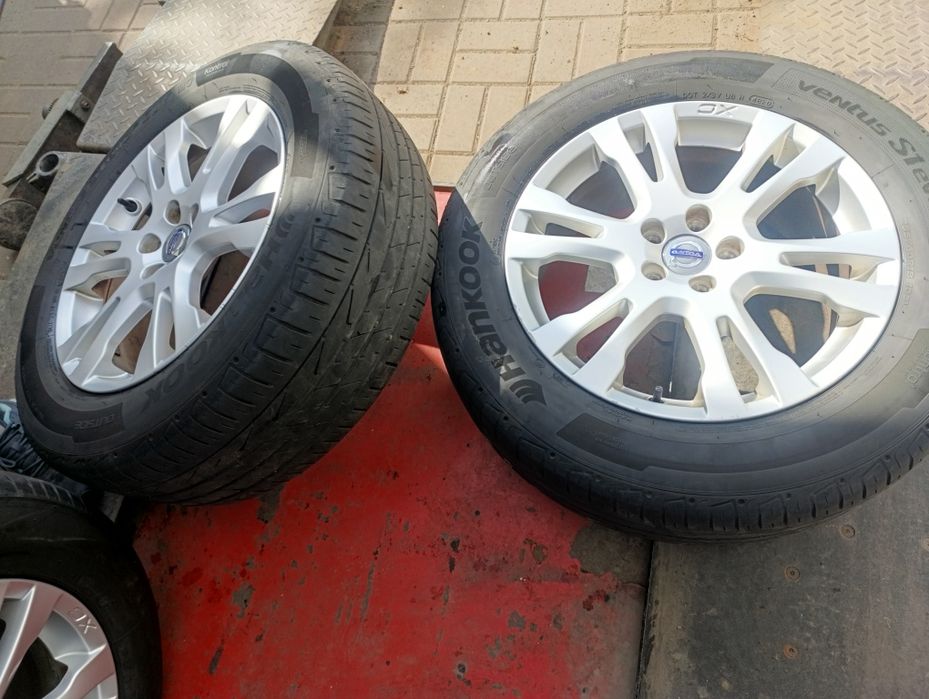 5x108 Felgi Aluminiowe 18 Volvo XC90 XC60 XC70 OE 7.5JX18 ET49 Koła