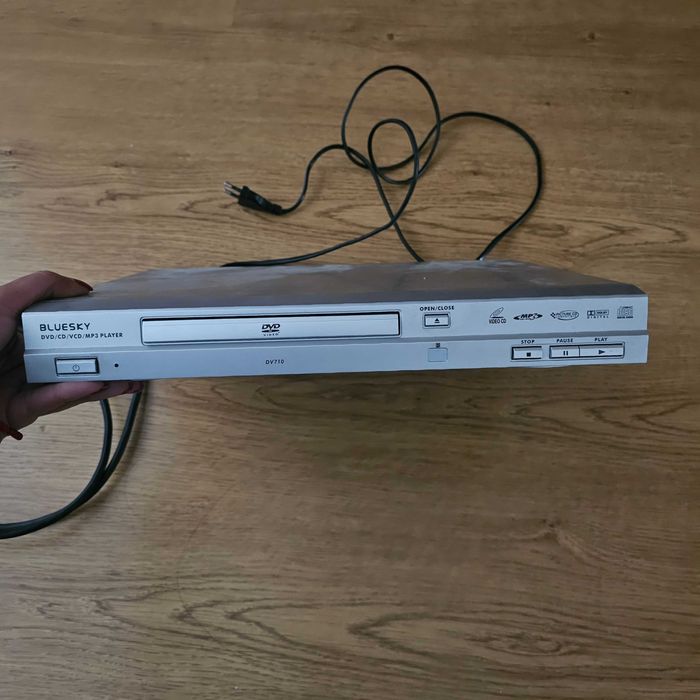 DVD Bluesky DV710