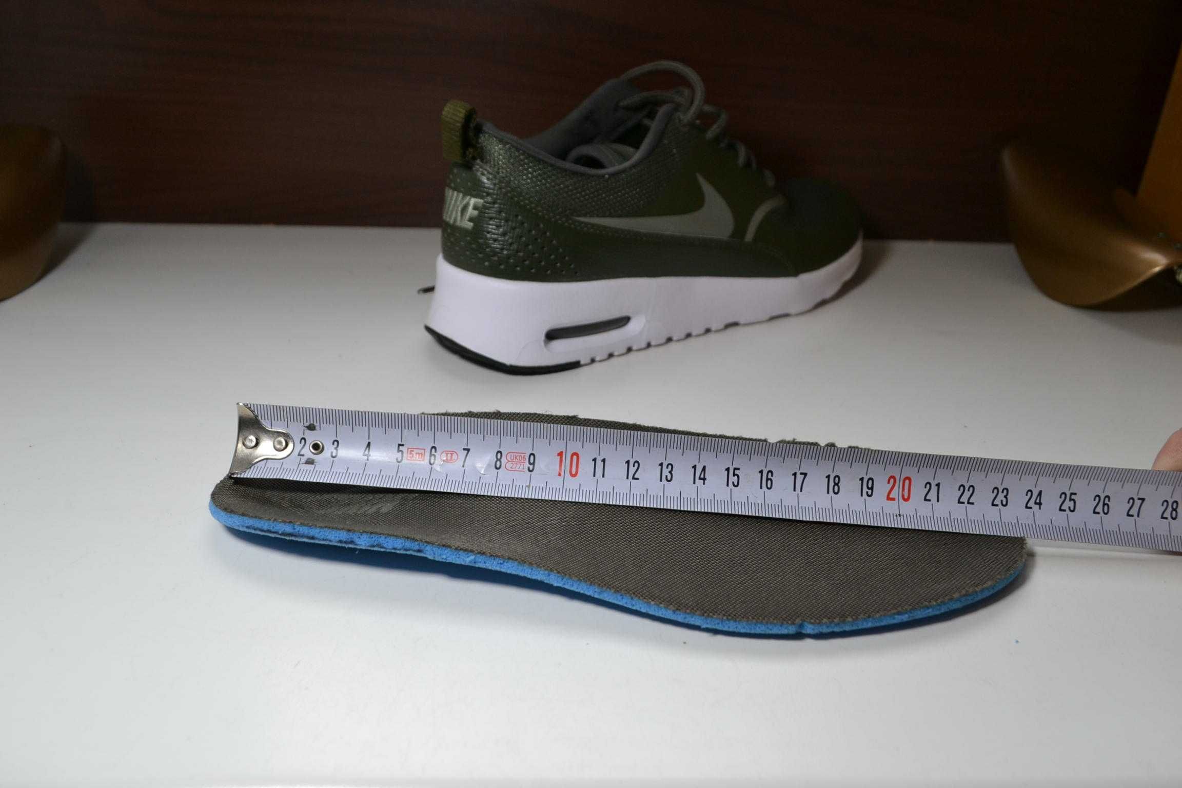 Nike air max thea khaki 37.5р кроссовки оригинал