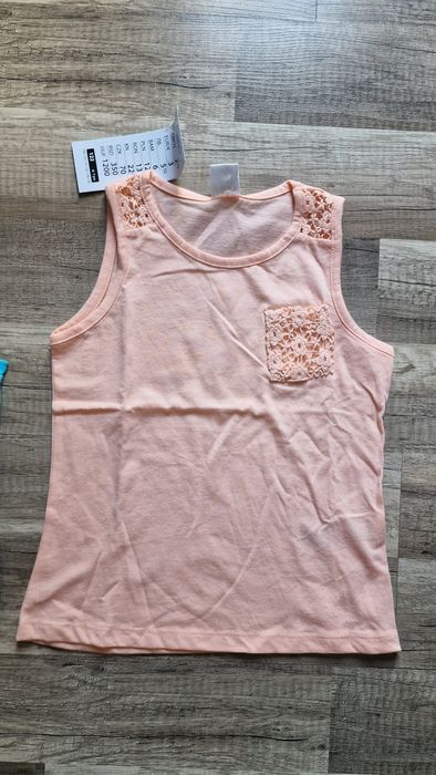 bluzka bez rękawów - rozmiar 122 - koronka