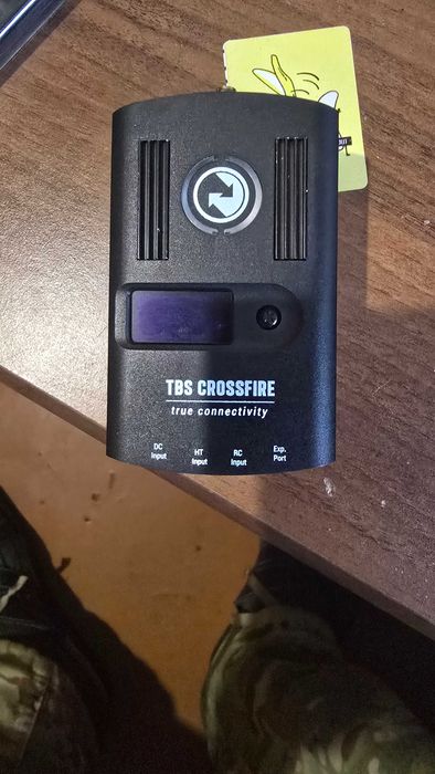 Радіо та відео передавач