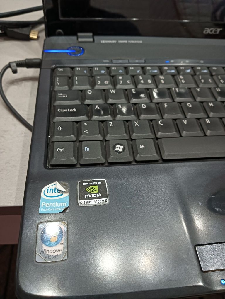 Portátil Acer aspire 5737Z