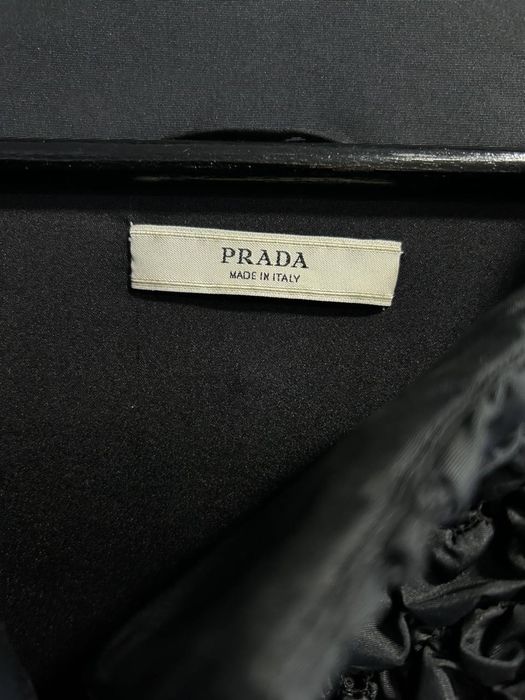 Стильна куртка- жакет Prada. Люкс бренд. Оригінал