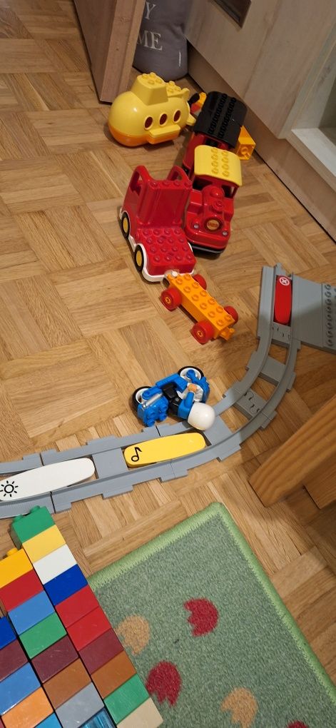 Duży zestaw klocków LEGO duplo